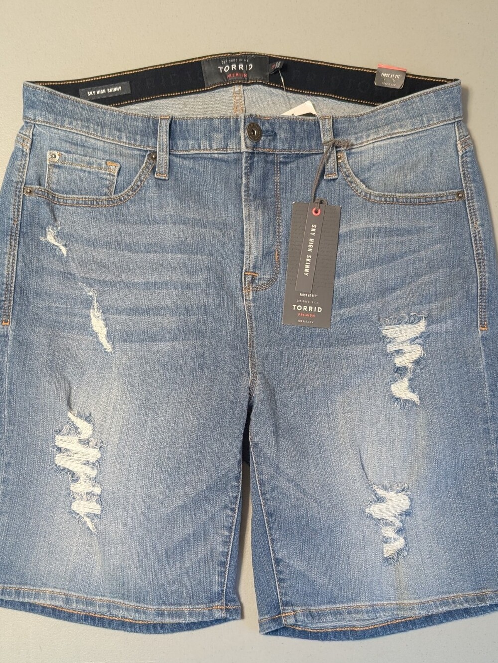 NWT Torrid jean shorts, size 16